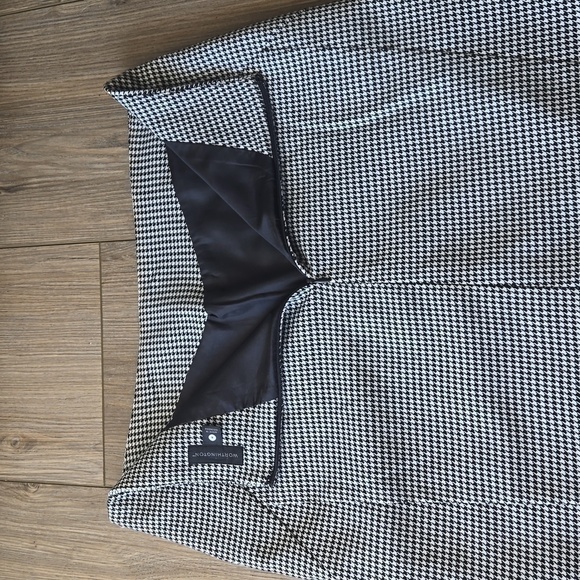Worthington Houndstooth Pencil Skirt - Picture 3 of 6